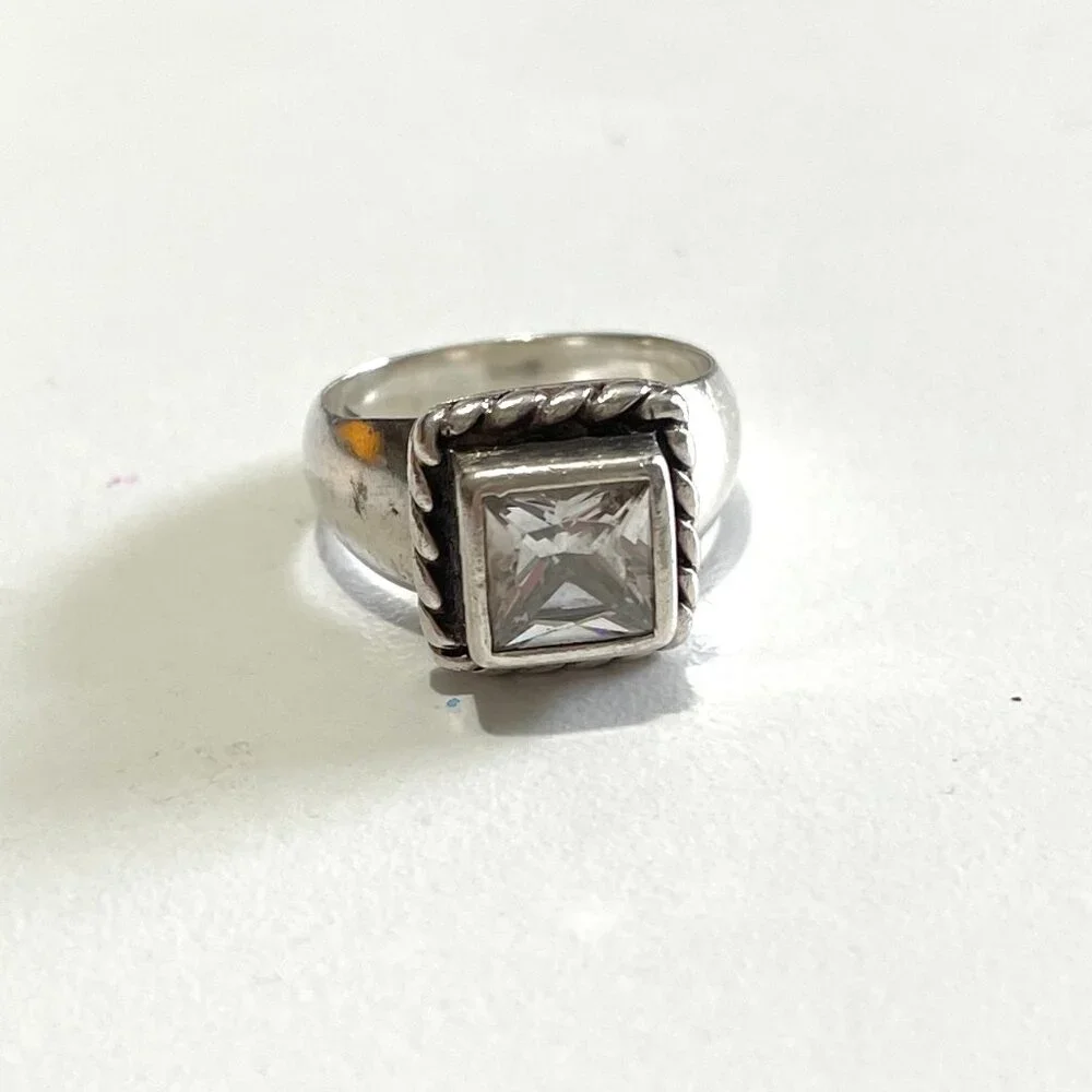 Silpada Sterling Silver Cubic Zirconia Ring Size 6-Stunning! - Picture 2 of 7